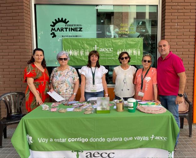 La Junta Local de AECC recauda más de 660 euros en su tradicional cuestación