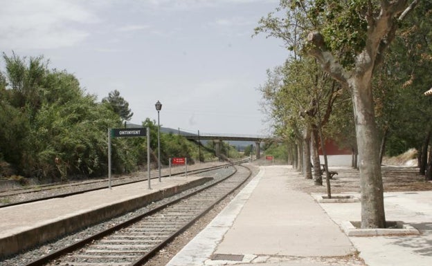 La Vall Ens Uneix propone que el tren Xàtiva-Ontinyent-Alcoi sea gratuito