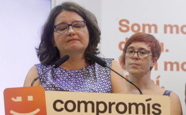 Mónica Oltra dimite y ataca al PSPV