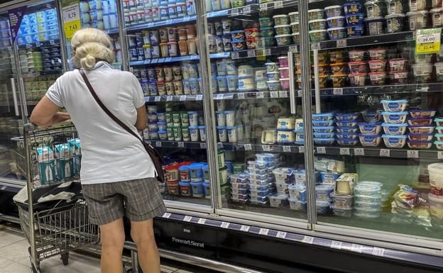 Los alimentos básicos subieron en mayo cinco veces más que el IPC general