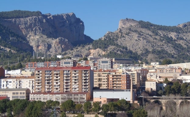 La Generalitat cede dos viviendas en el centro de Alcoi para un proyecto de cohesión social