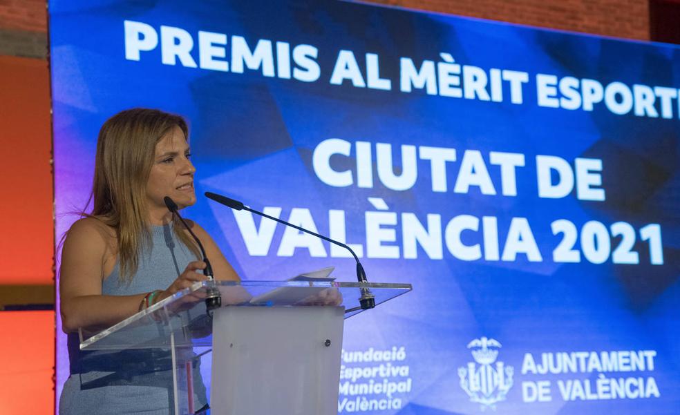 Pilar Bernabé, la proximidad de una mujer de partido