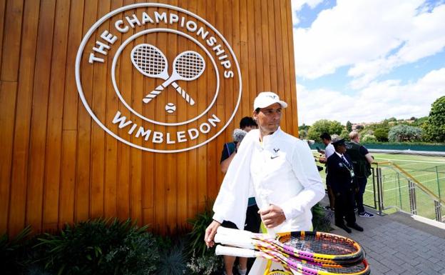 A qué hora juega Nadal en Wimbledon y cómo verlo por televisión