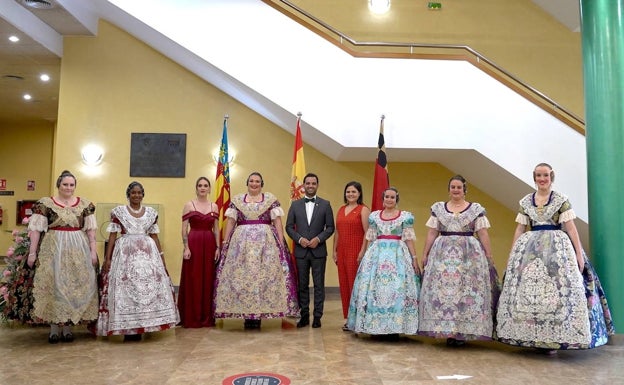 Paterna presenta a su reina de las fiestas mayores, Lola Ribas