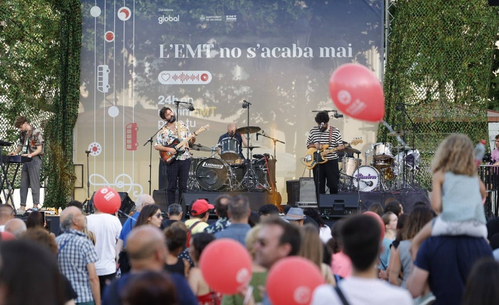 El concierto de Grezzi para festejar las líneas nocturnas de la EMT costó 27.000 euros