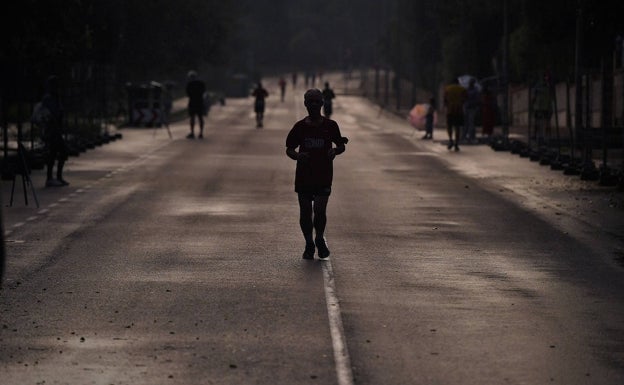 10K Godella: La carrera de las chanclas que se disputa en zapatillas