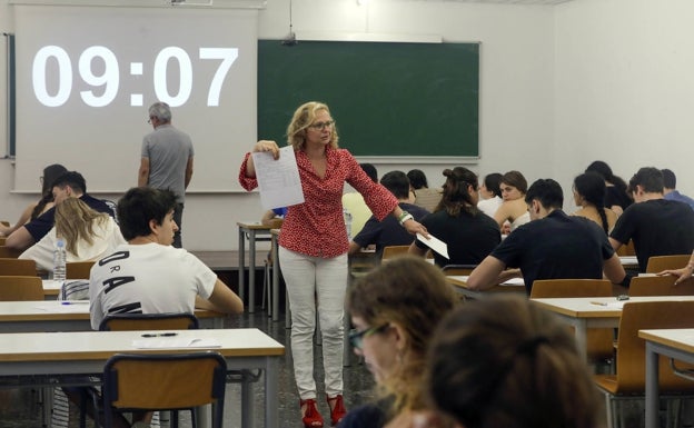 El polémico examen de Matemáticas de selectividad deja la nota más baja de los últimos cuatro años