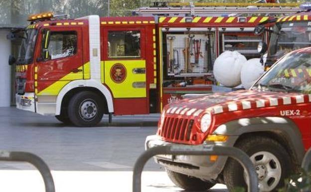 Asistido por inhalación de humo tras el incendio de su casa en Beneixida