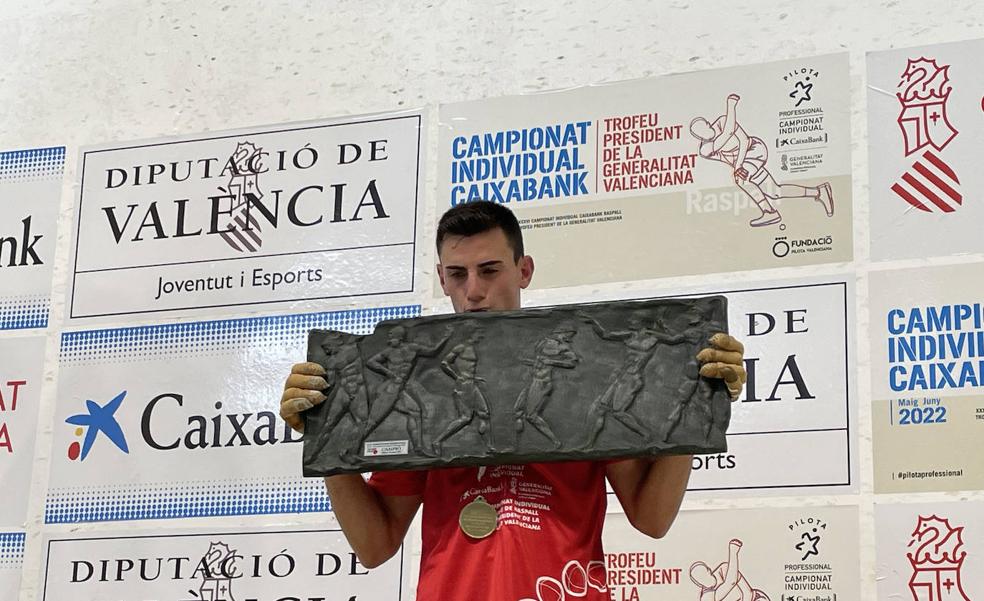 Tonet IV, el invencible