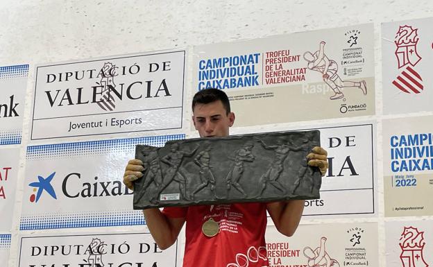 Tonet IV, el invencible