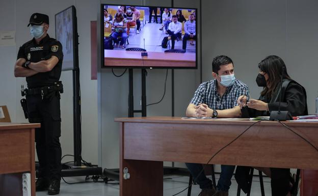 La indisposición del principal abogado de la acusación obliga a suspender la sesión del juicio del caso Marta Calvo