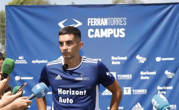 Ferran Torres: «Me encantaría jugar en el nuevo Mestalla en un futuro y dar alegrías»