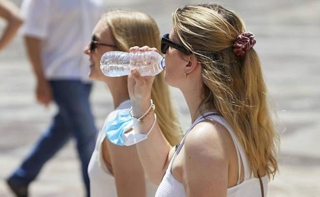 Los termómetros llegan este domingo a los 35 grados en la provincia