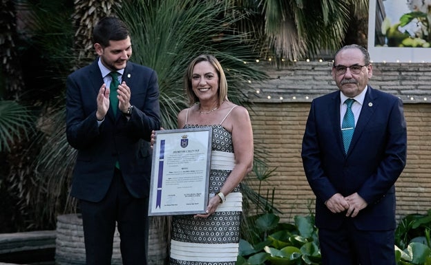 Nombramiento de la nueva Madrina de la Semana Santa de Gandia