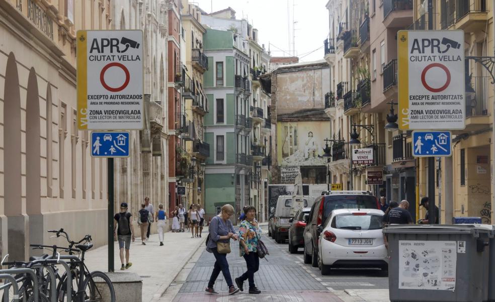 Seis meses de ratonera en Ciutat Vella