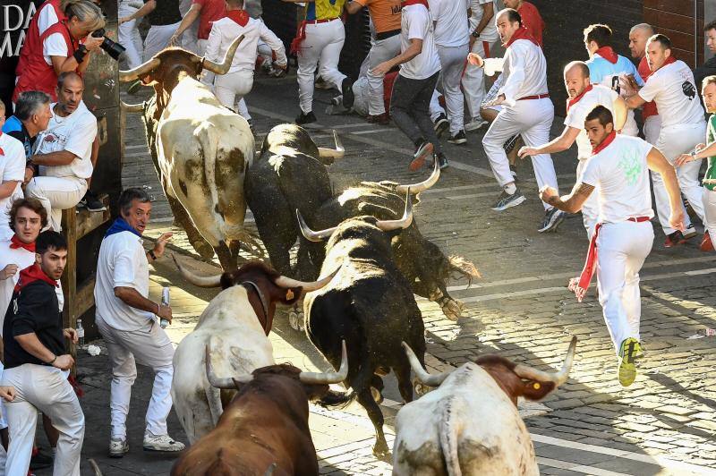 Las imágenes más impactantes del séptimo encierro de San Fermín