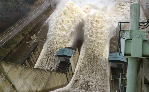 Iberdrola, al banquillo acusada de manipular los precios eléctricos en 2013