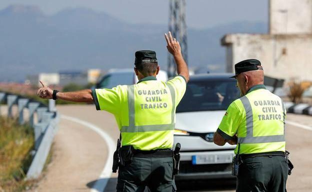 Investigan a un conductor que circulaba a 181 km/h en un tramo de 80 en la CV-30 dirección a Valencia