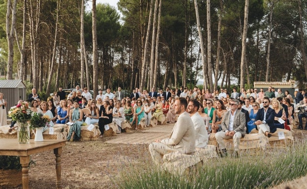 Invitados internacionales en la boda milenial de Yago y Mario