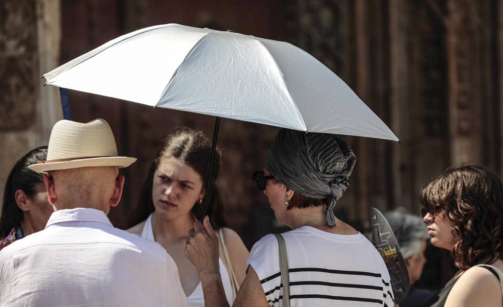 La ola de calor se cobra cuatro víctimas mortales en la Comunitat