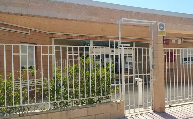 Exigen más personal auxiliar de enfermería en la residencia de mayores de Silla