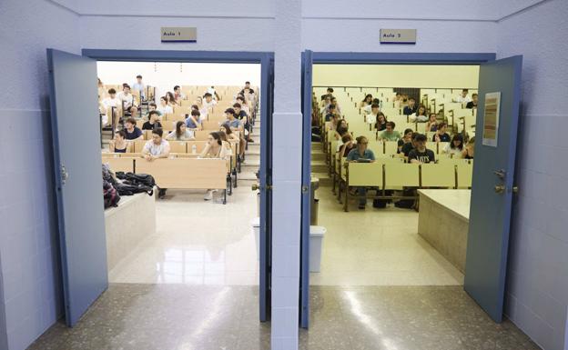 ¿A qué hora salen las notas de la Selectividad (PEvAU) de la convocatoria extraordinaria en Andalucía?