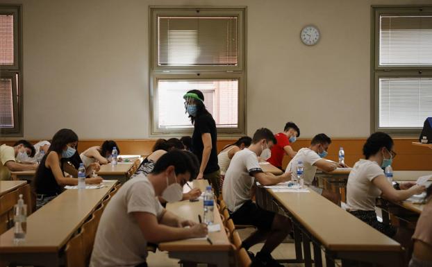 Los grados con las notas de corte más altas en las universidades madrileñas