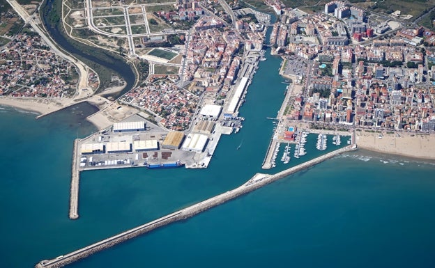 Valenciaport activa la planta fotovoltaica del Puerto de Gandia