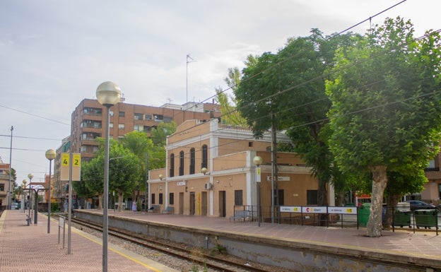 Interrumpida la circulación en tren entre Alginet y Castelló por obras