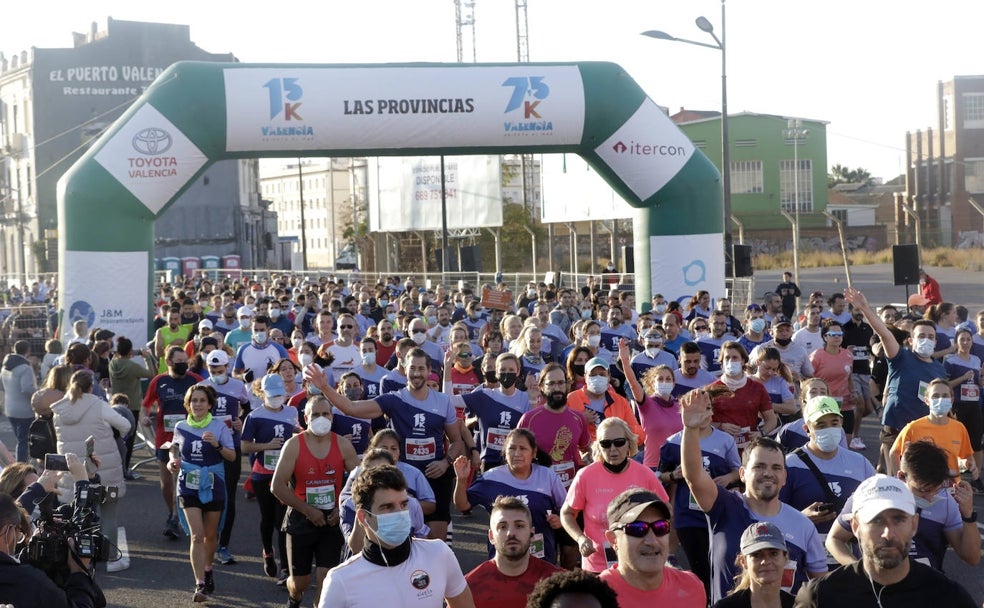 Volta a Peu a Sant Marcel.lí: El 'scalextric' que nació al amparo de unas fiestas de barrio