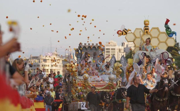 Galiana recurrirá de nuevo a un contrato directo tras quedar desierto el montaje de la Batalla de Flores