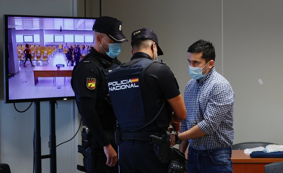 La soledad del asesino entre rejas