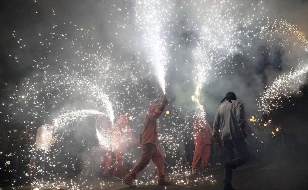 Horario y recorrido del Correfoc, el último acto pirotécnico de la Feria de Julio 2022