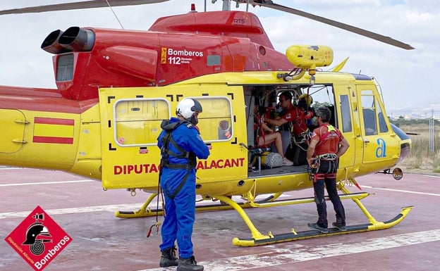 Rescatan en helicóptero a una senderista herida en el Penyal d'Ifach de Calp