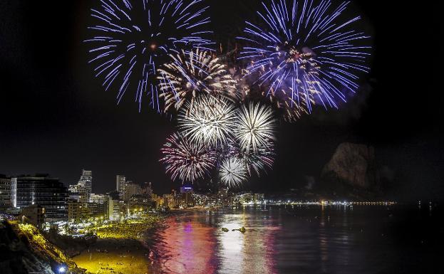 Programa de fiestas de Calpe 2022: mascletaes, bous al carrer, discomóvil y actividades de verano para niños