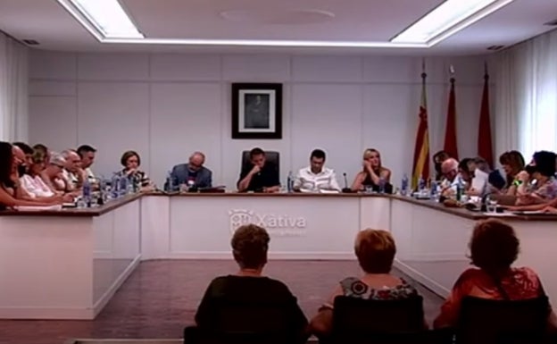 Xàtiva incrementará el presupuesto del nuevo servicio de limpieza viaria un 45% llegando a los 31,5 millones