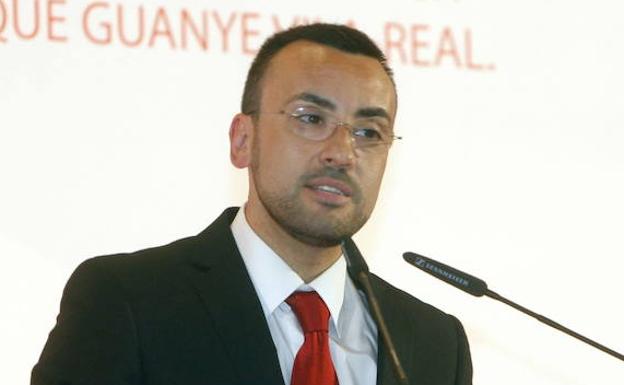 El alcalde de Vila-real denuncia ante la policía amenazas en un perfil falso en Facebook