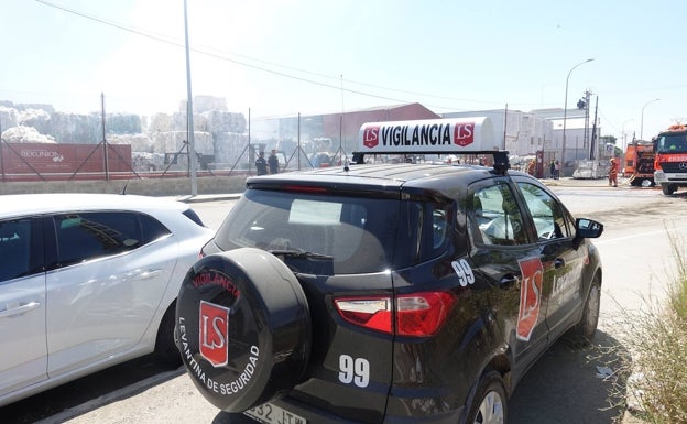 Un solo robo en seis meses avalan la efectividad de la seguridad en el polígono Fuente del Jarro de Paterna