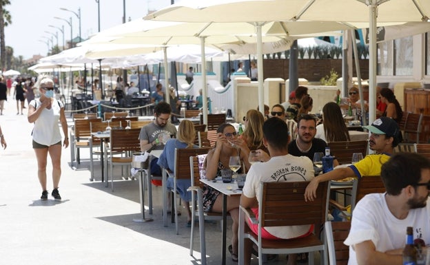 Verano de crisis en el apartamento de playa comprado a plazos