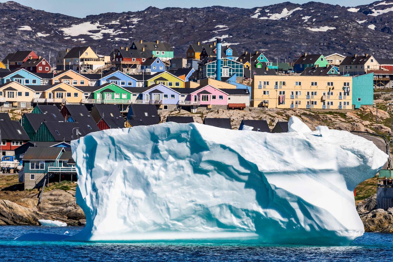 Bahía de Disko o cómo vivir rodeados por gigantescos icebergs