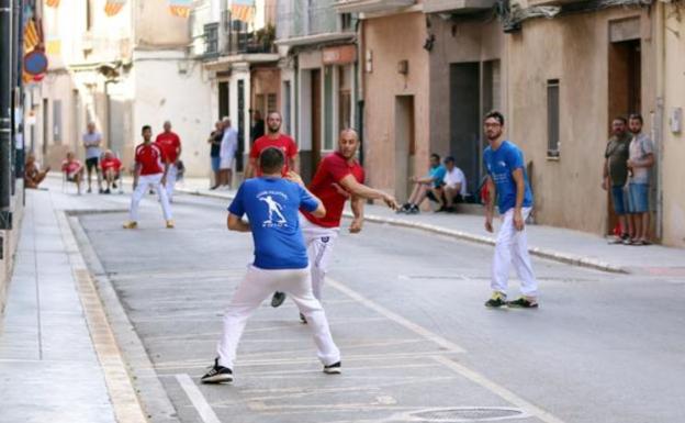 Una calle con cien años de tradición