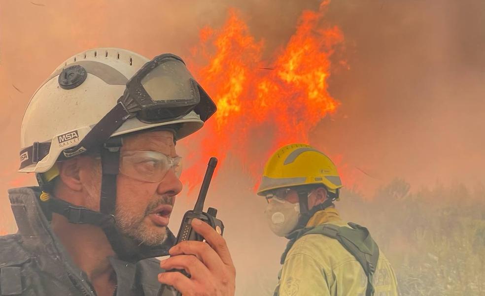 Puig admite la «evolución favorable» del incendio de Bejís pero preocupan el viento y las temperaturas de las próximas horas