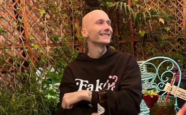 Muere 'Charlie', el 'tiktoker' valenciano de 20 años que sufría cáncer