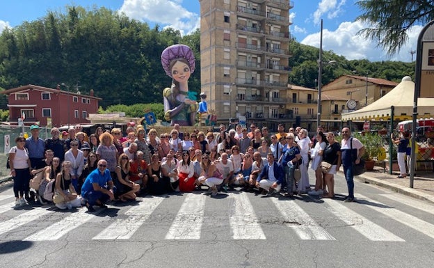 Fallas en agosto y en Italia