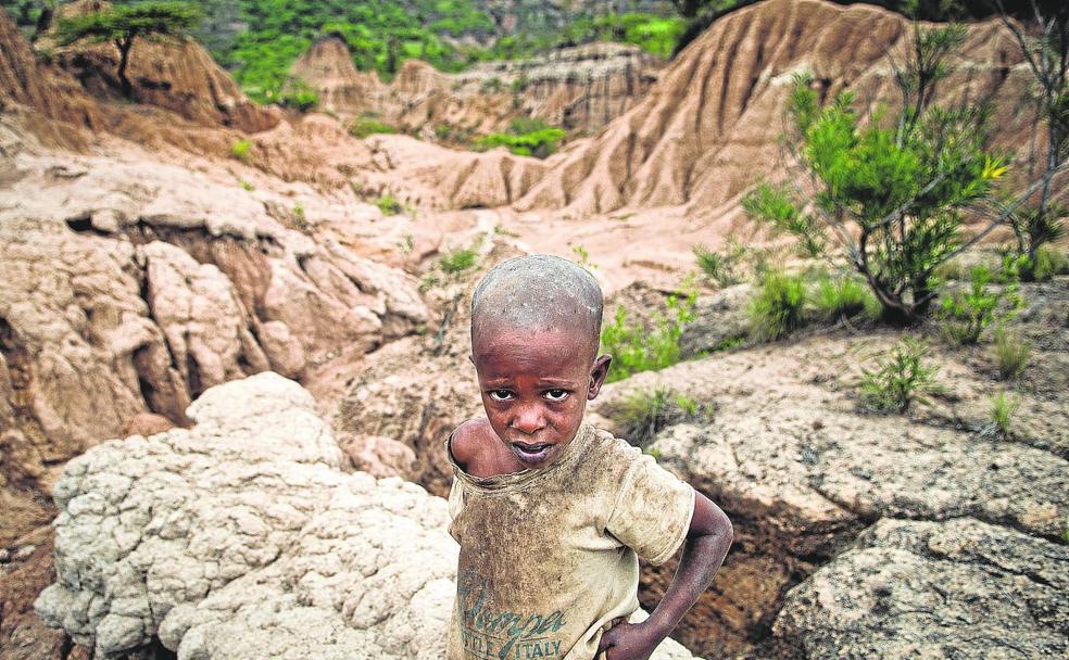 El hambre se ceba con los niños en África