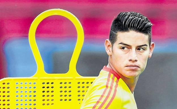 James Rodríguez se ofrece al Valencia: «Iría hasta caminando»