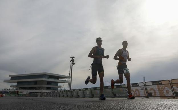 La Copa del Mundo de Triatlón llega a Valencia este fin de semana: recorrido y calles cortadas