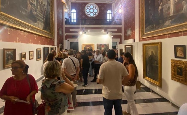 Una exposición sobre Francisco Laporta anticipa la llegada de la Fira Modernista de Alcoi