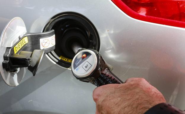 El aviso del Gobierno sobre el futuro del descuento en el precio de la gasolina