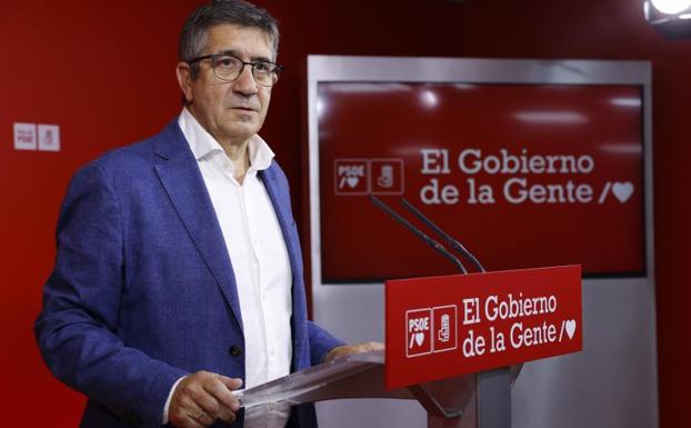 El PSOE se enfrenta a Díaz por su propuesta de topar los precios de los alimentos